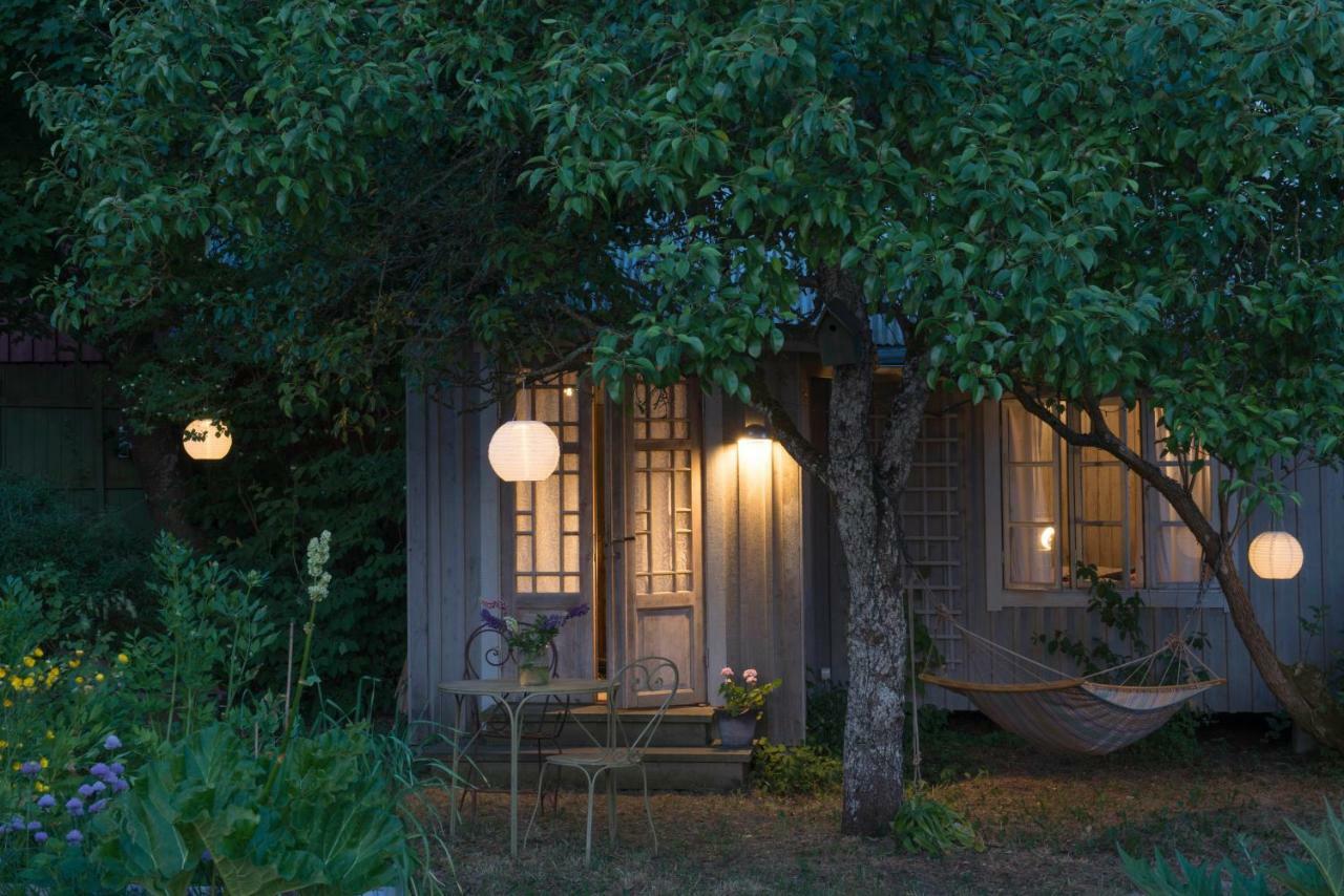 Harrys Hardware Home Brösarp 외부 사진